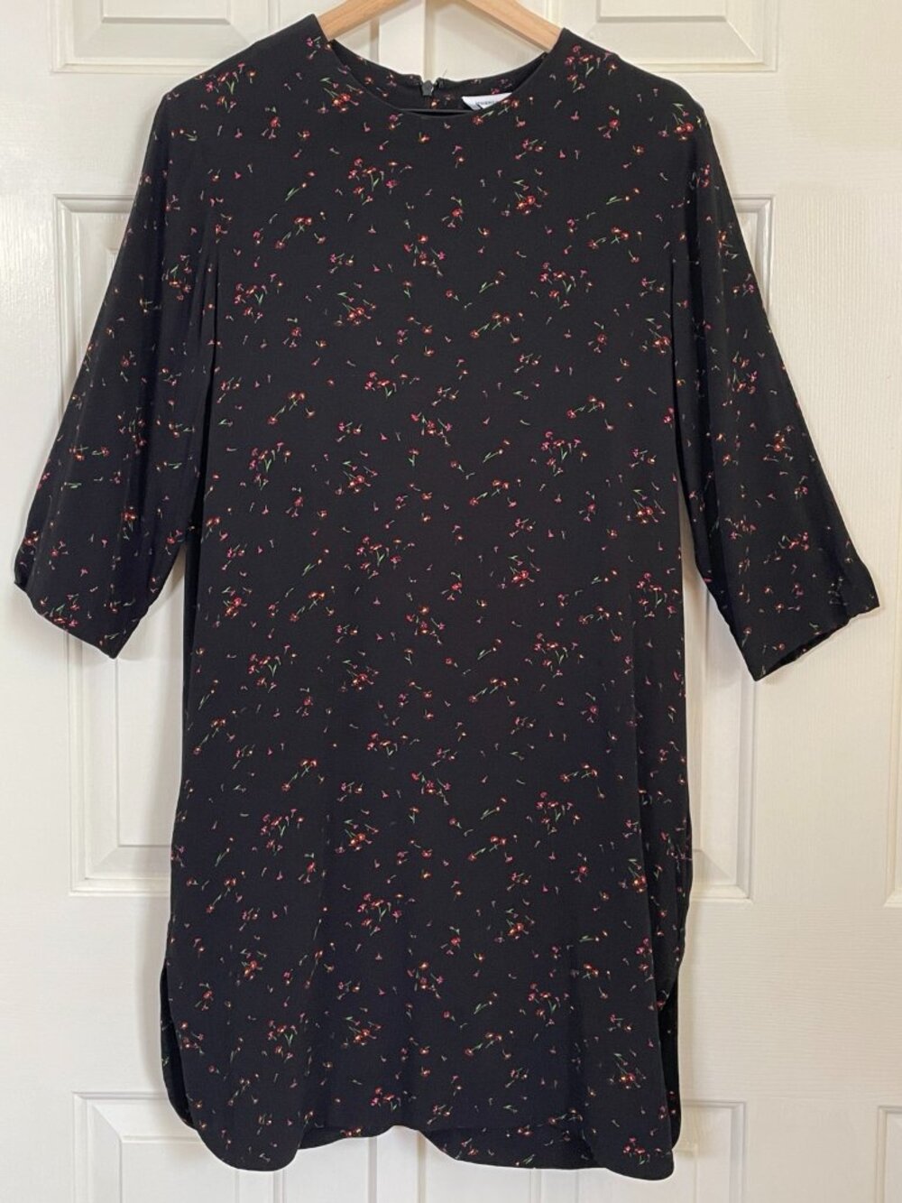 & Other Stories Black Ditsy Floral Shift Dress Hidden Pockets Size 8